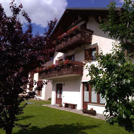 Casa Dello Sciatore บอร์มิโอ ภายนอก รูปภาพ