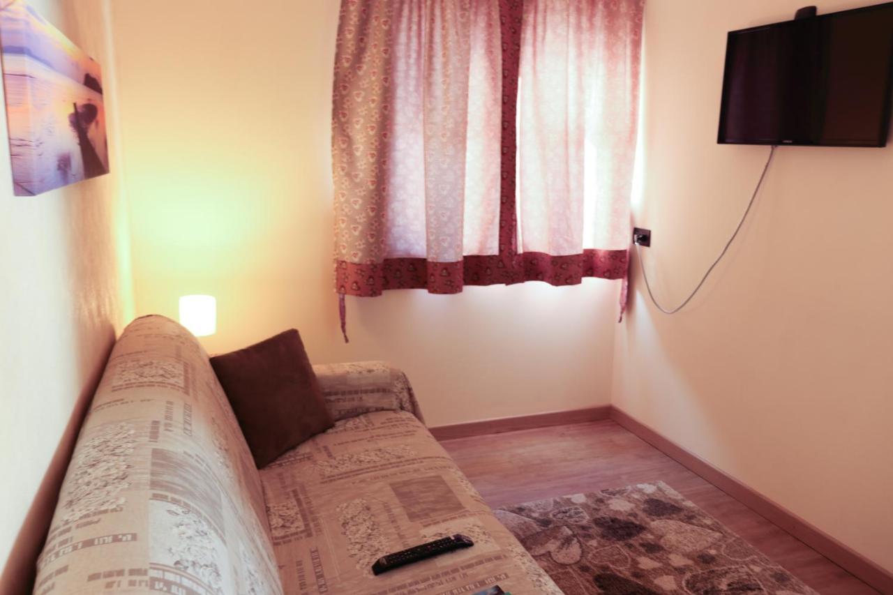 Casa Dello Sciatore บอร์มิโอ ภายนอก รูปภาพ