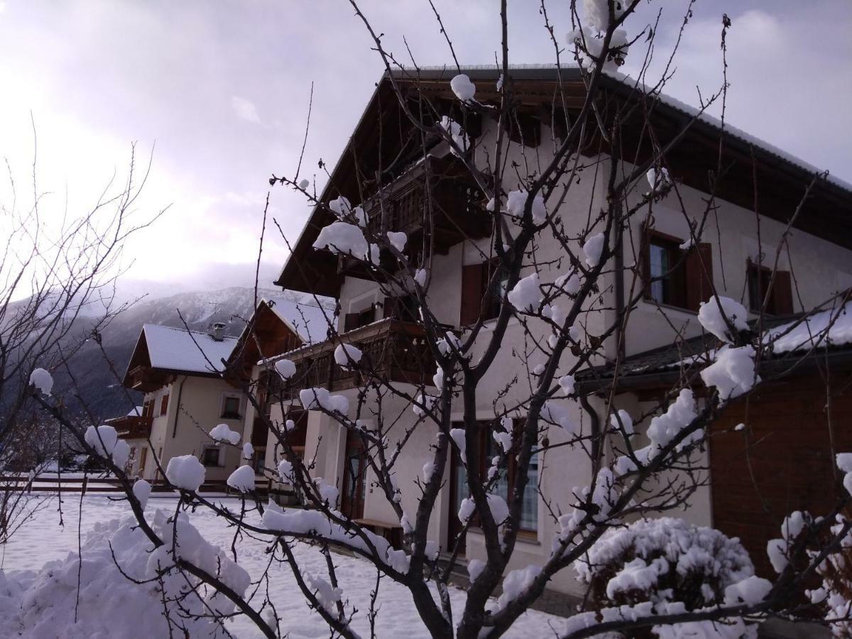 Casa Dello Sciatore บอร์มิโอ ภายนอก รูปภาพ