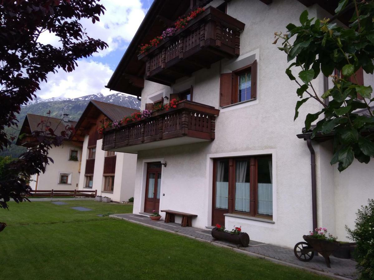 Casa Dello Sciatore บอร์มิโอ ภายนอก รูปภาพ